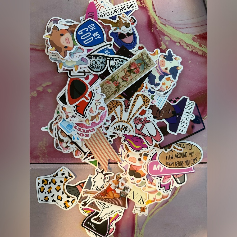 Mixed sticker lot
